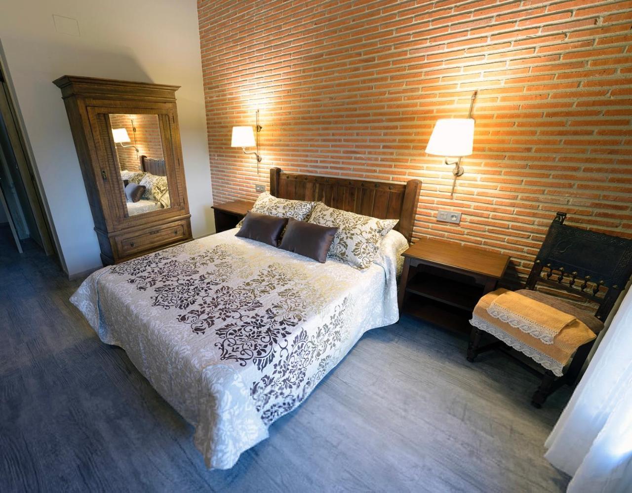 Casa Rural La Puerta Del Rio Lobos San Leonardo de Yagüe Екстериор снимка