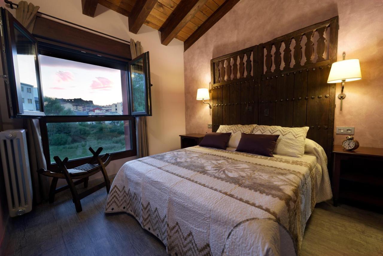 Casa Rural La Puerta Del Rio Lobos San Leonardo de Yagüe Екстериор снимка